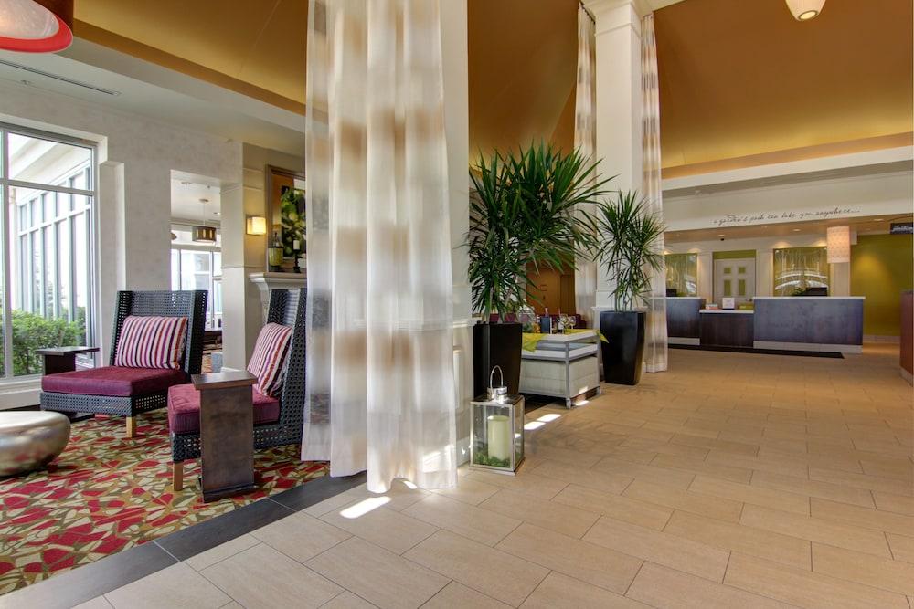 Hilton Garden Inn Calgary Airport Buitenkant foto