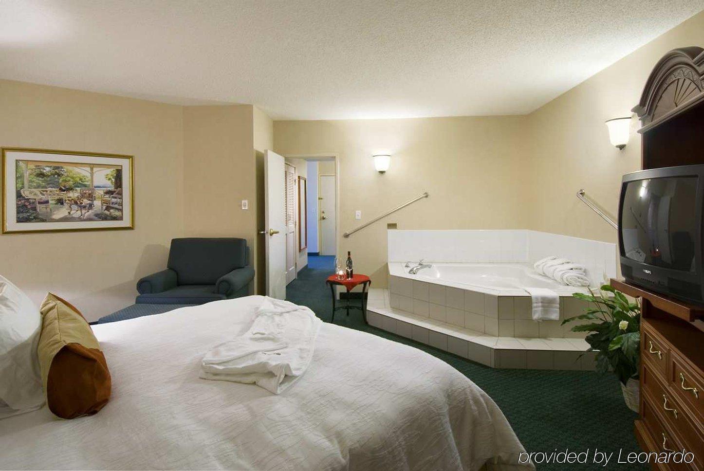 Hilton Garden Inn Calgary Airport Kamer foto