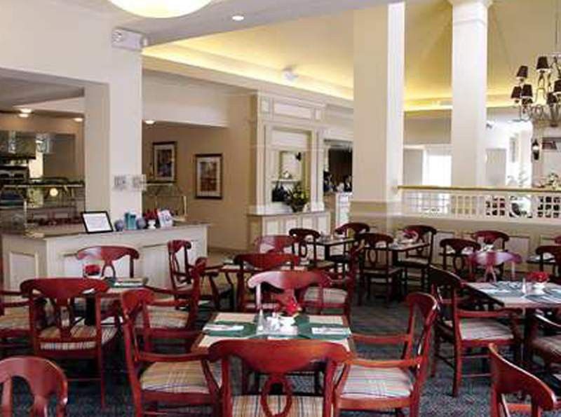 Hilton Garden Inn Calgary Airport Buitenkant foto