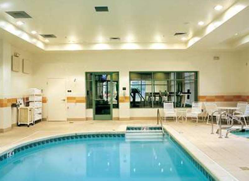 Hilton Garden Inn Calgary Airport Buitenkant foto