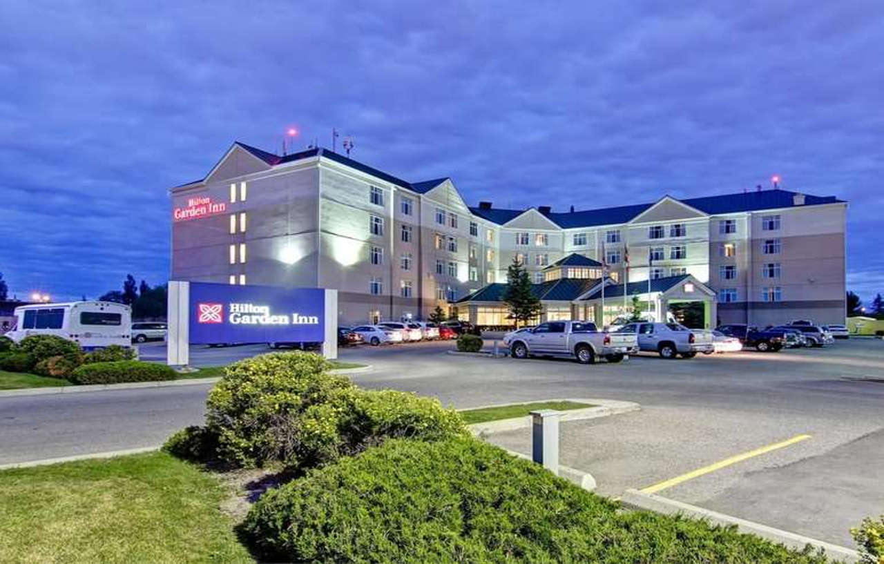 Hilton Garden Inn Calgary Airport Buitenkant foto